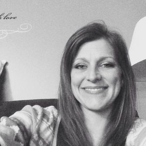 Meet your Posher, Angie